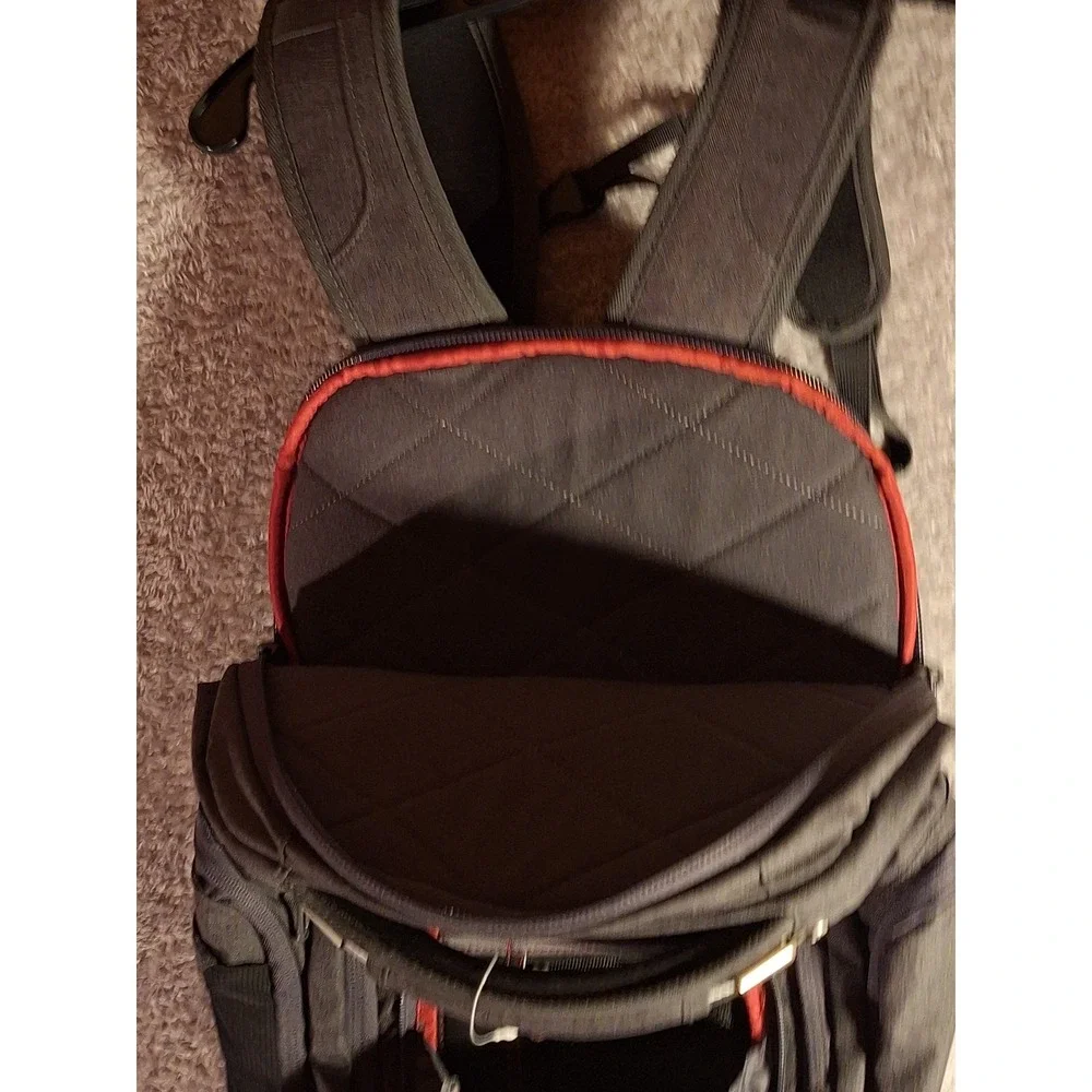 High Sierra Gray Backpack RE KELLEY Heavy Duty Laptop Bag School Travel Like New